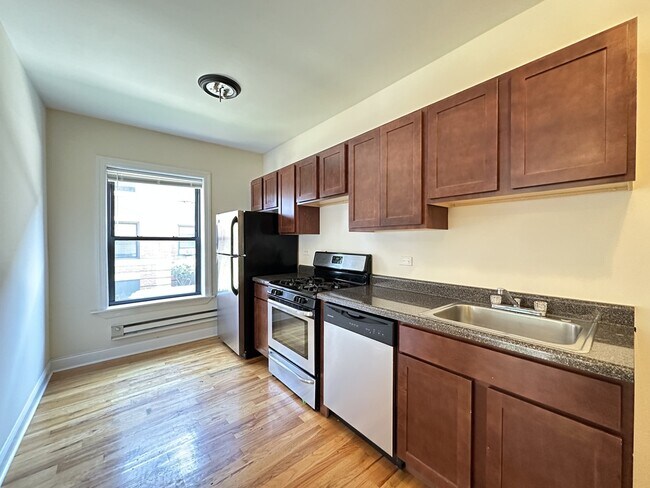 Foto del edificio - 938 W Cornelia Ave