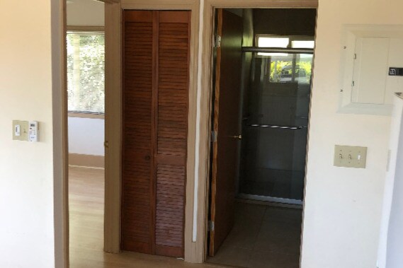 Hall - 3708A Claudine St