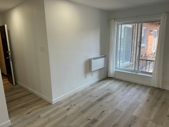 Photo du bâtiment - 5051 rue Berri