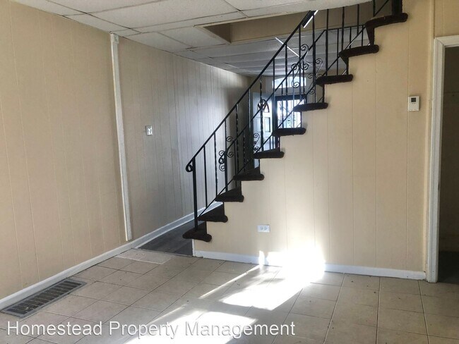 Building Photo - 2 br, 1 bath House - 14 4th St