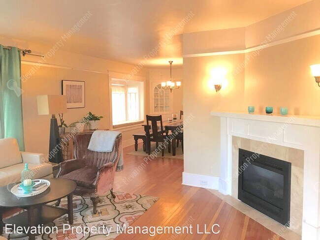 Building Photo - 4 br, 1 bath House - 513 NW Newport Ave