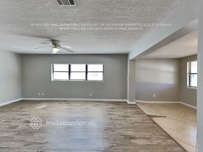 Building Photo - 429 7th St N