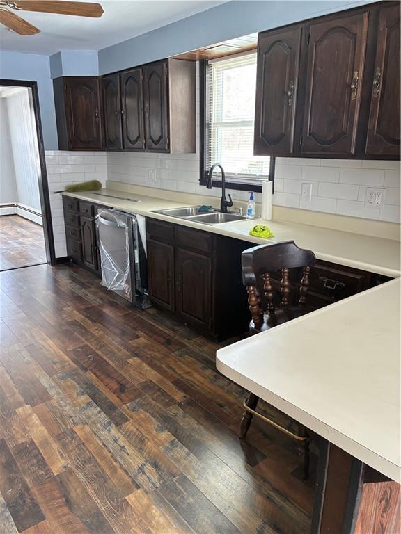 Foto del edificio - 1034 Victory Hwy