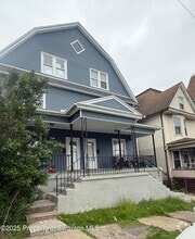 Building Photo - 508 Harrison Ave