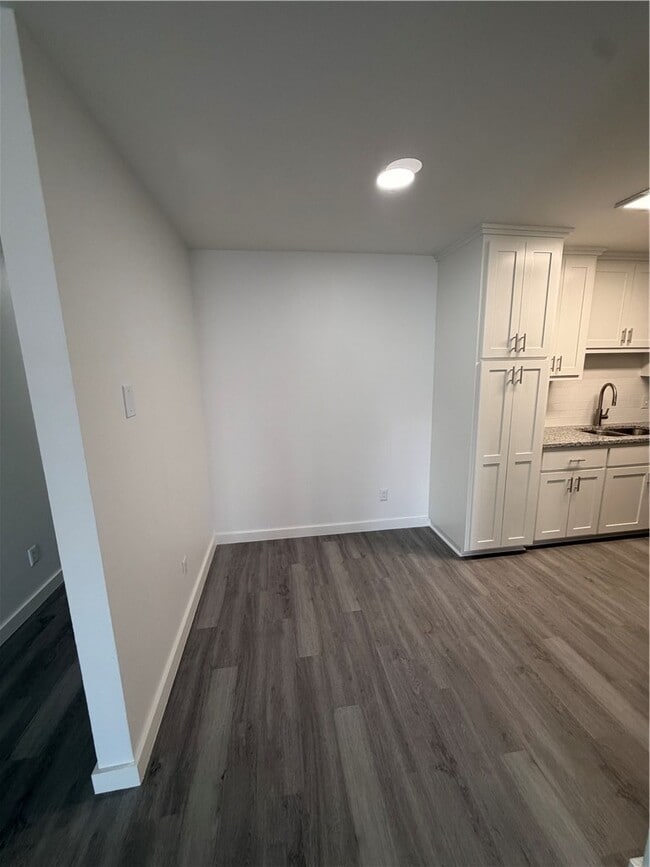 Building Photo - 4393 W Thrasher Dr