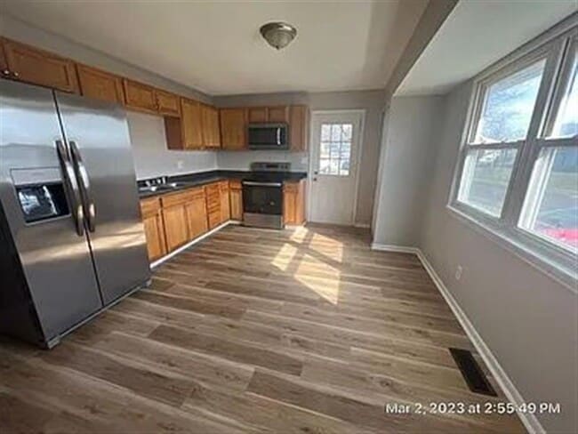 Building Photo - 6568 Portsmouth Dr