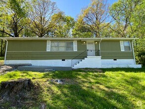 Building Photo - 3631 Sapulpa St