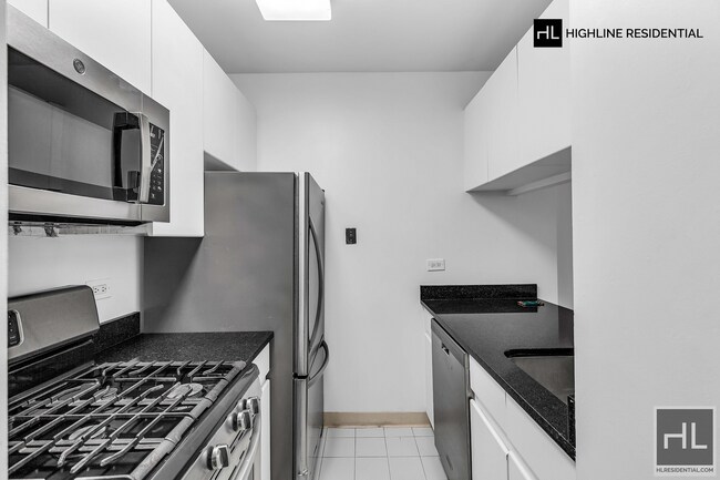 Foto del edificio - 250 E 40th St