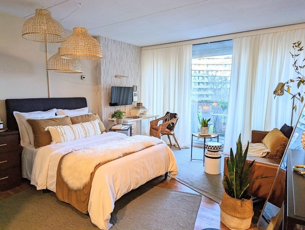 Foto principal - 200 Swanton St