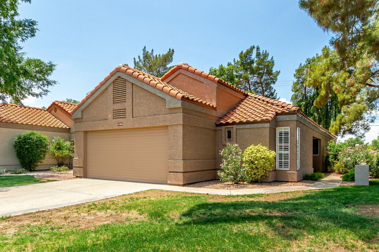 Primary Photo - CHARMING 3 bed, 2 bath in Phoenix!