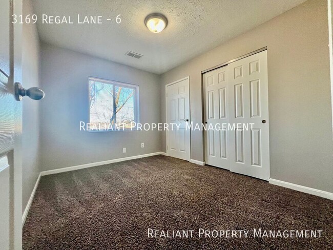 Building Photo - 3169 Regal Ln