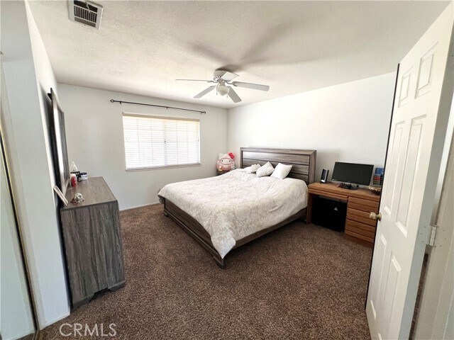 Foto del edificio - 13895 Hidden Valley Rd