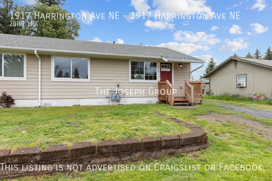 Primary Photo - Wonderfully located 2 bed/1 bath in Renton!