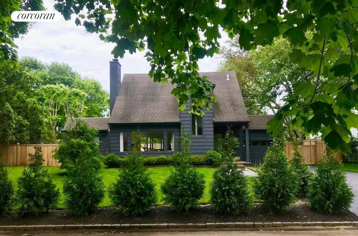 Primary Photo - 27 Maple Ln