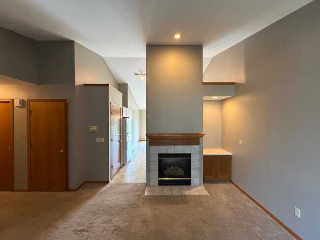 Foto del edificio - 514/516 Pheasant Drive