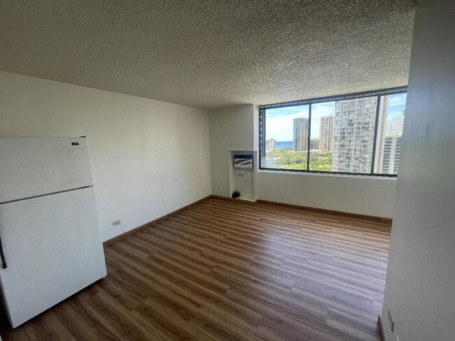 Foto del edificio - HAWAIIAN MONARCH sec, hotel room w/refrig