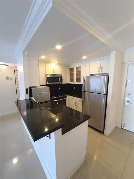 Foto del edificio - 3545 NE 167th St