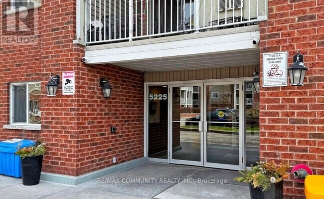 Building Photo - 5225 Finch Ave E