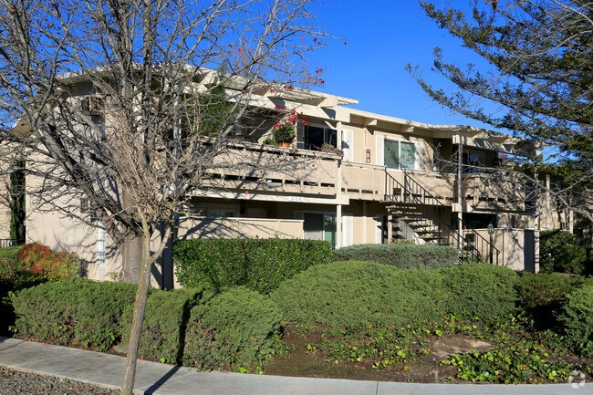 Apartamentos en Cabot Way - Apartments on Cabot Way