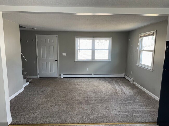 Foto del edificio - 45 N Lake Ave