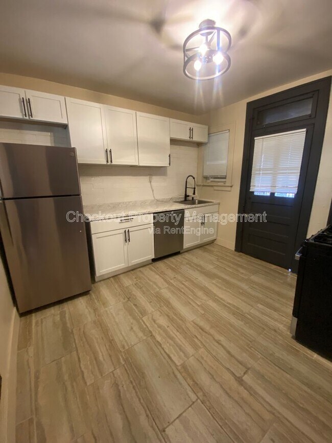 Foto del edificio - 4301 Potomac St