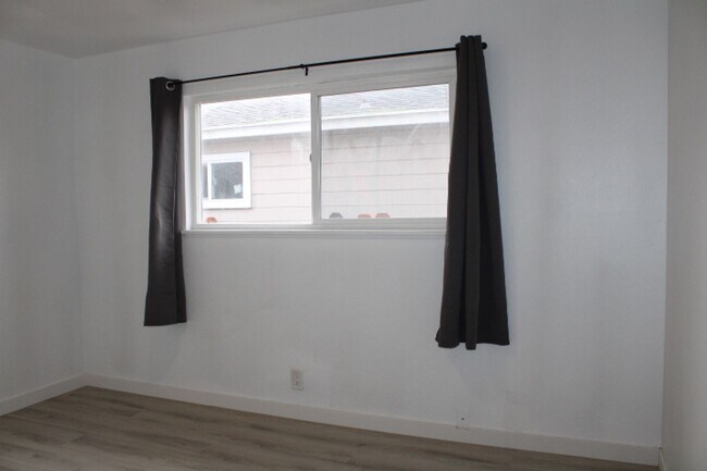 Building Photo - PENDING 419 S. 24th St., Richmond, CA  94804