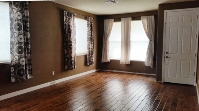 Building Photo - 2 story home in Wingfield at Foothills in ...