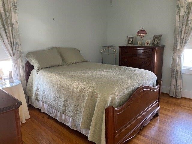 Building Photo - 83 Early St