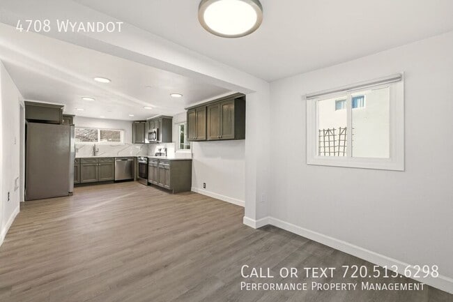 Foto del edificio - 4708 Wyandot St