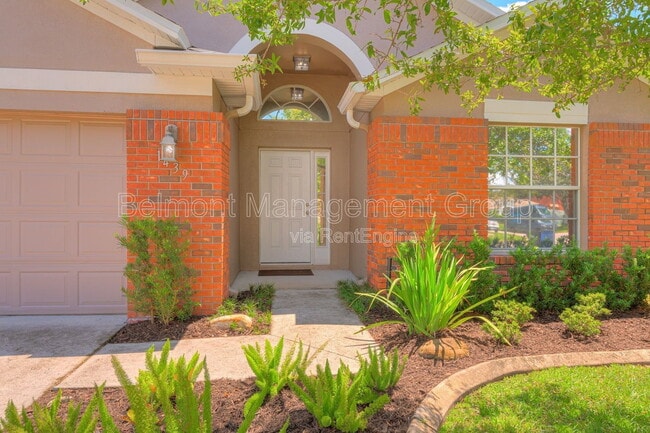 Photo - 1439 Sunningdale Way House