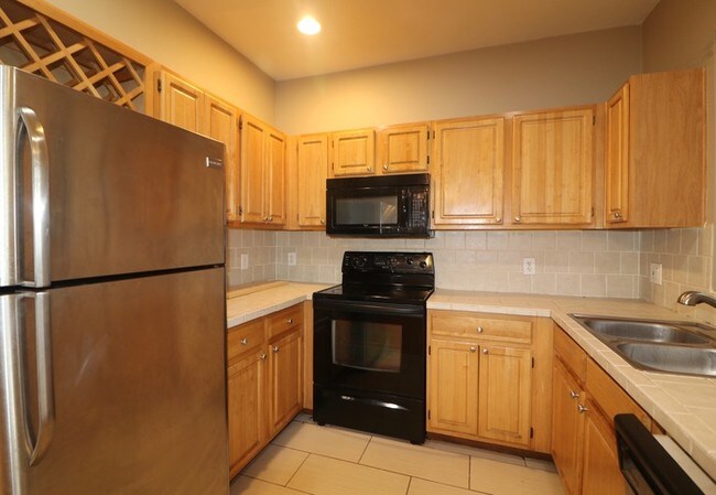 Building Photo - 2929 w yorkshire drive # 1110, phoenix az