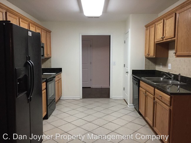 Foto del edificio - 1 Kirkshire Ln