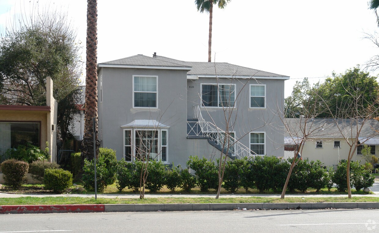 Building Photo - 412 S Verdugo Rd