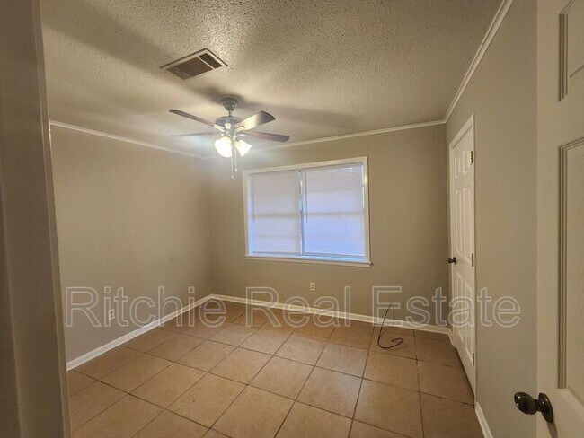 Foto del edificio - 416 Forest Ave