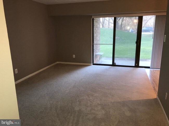 Building Photo - 2308 Freetown Ct
