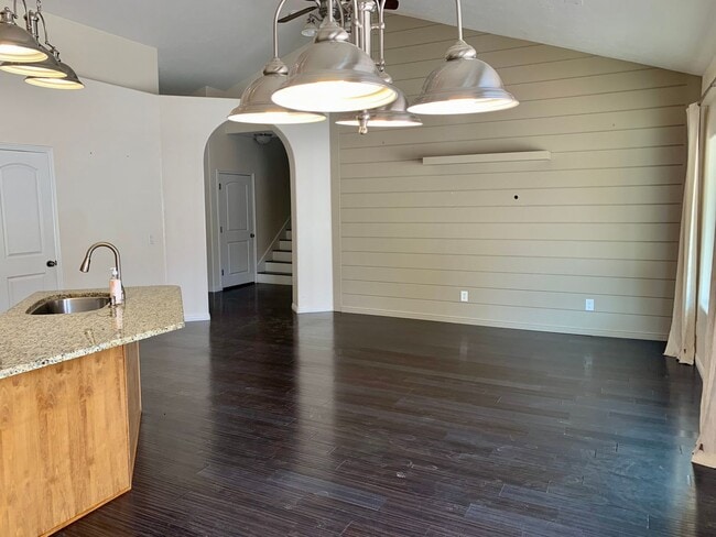 Building Photo - Pet-Friendly Four Bedroom Home with RV par...