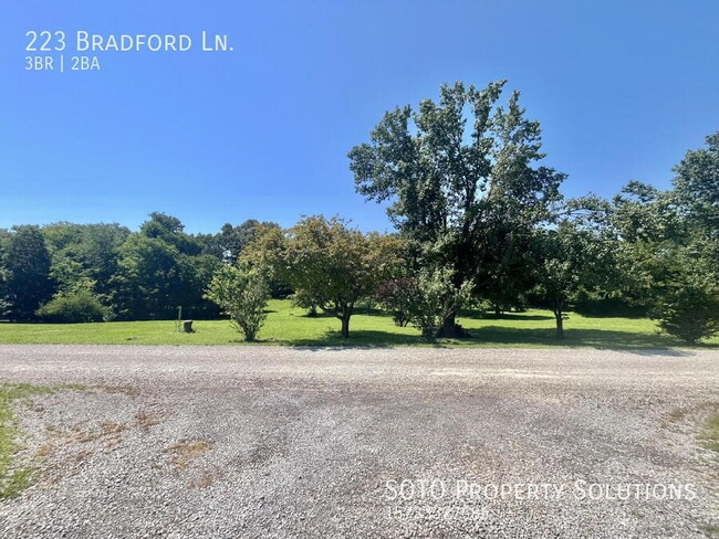 Foto del edificio - 223 Bradford Ln