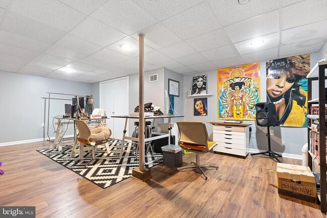 Foto del edificio - 1422 Timber Chase Dr