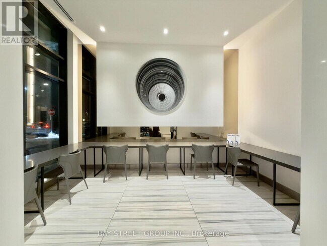 Photo du bâtiment - 38 Water Walk Dr