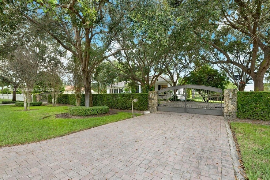 Primary Photo - 24655 SW 122nd Ave