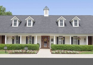 Building Photo - Greystone at Inverness