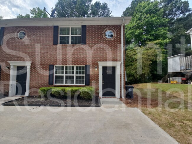 Foto del edificio - 2651 Parkside Way SW