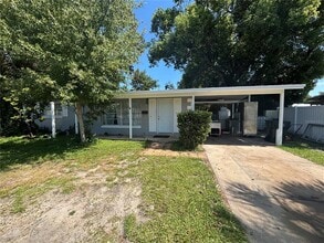 Building Photo - 935 Grey Oak Ct