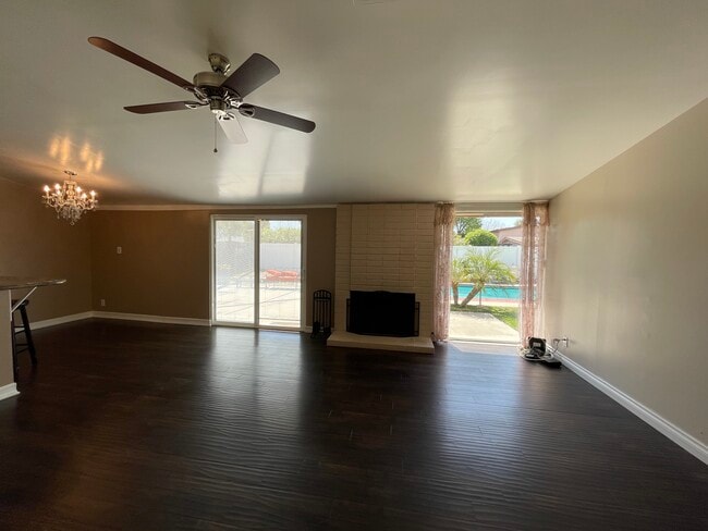 Includes fireplace - 19426 Lorne St