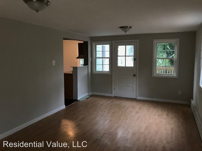 Foto del edificio - 1018 Fallcrest Ct