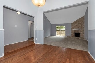 Building Photo - 73 Timberspire Ln