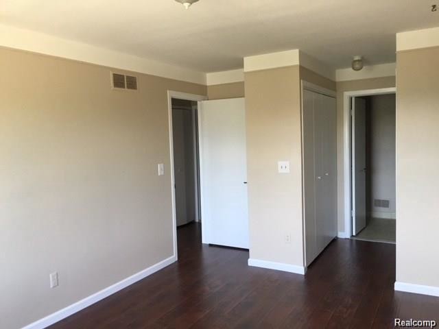 Building Photo - 14163 Ivanhoe Dr
