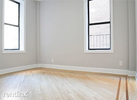 Primary Photo - Studio, 1 bath Apartment - 500 W 110th St