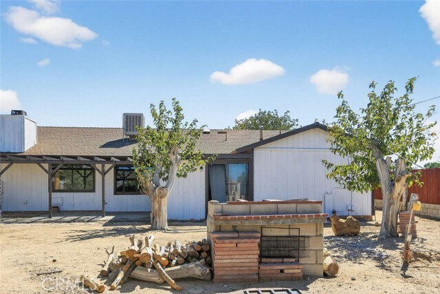 Building Photo - 21101 Hacienda Blvd