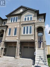 Building Photo - 57 Aquarius Cres